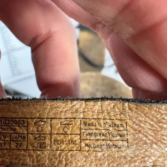 UGG Women's Ayden II Leather Thong Strap Sandals Shoes Size 10 - Picture 8 of 9